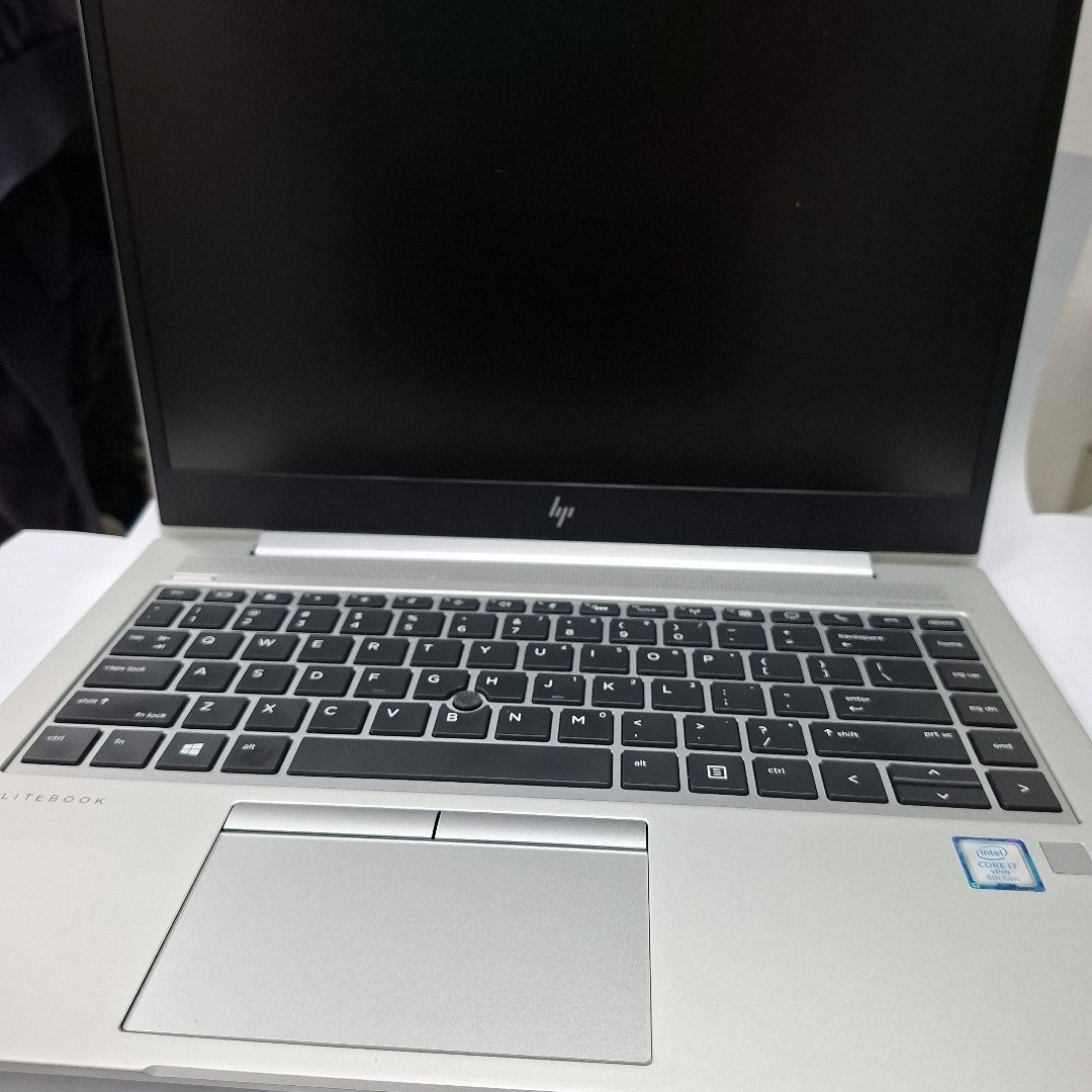 LAPTOP HP ELITEBOOK 840 G6 (2024) 512 GB SSD 32 GB RAM (SEMINUEVO)