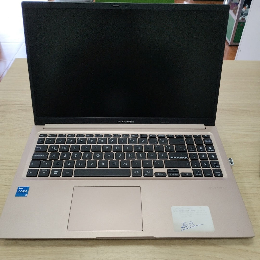 LAPTOP ASUS VIVOBOOK X1502ZA-EJ919W (2023) 512 GB SSD 8 GB RAM (SEMINUEVO)