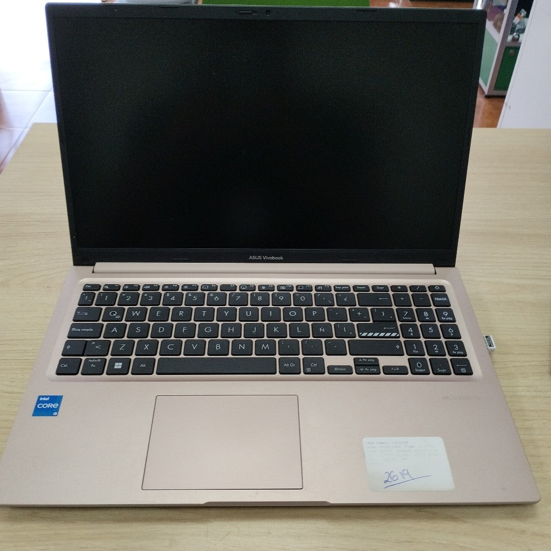 LAPTOP ASUS VIVOBOOK X1502ZA-EJ919W (2023) 512 GB SSD 8 GB RAM (SEMINUEVO)
