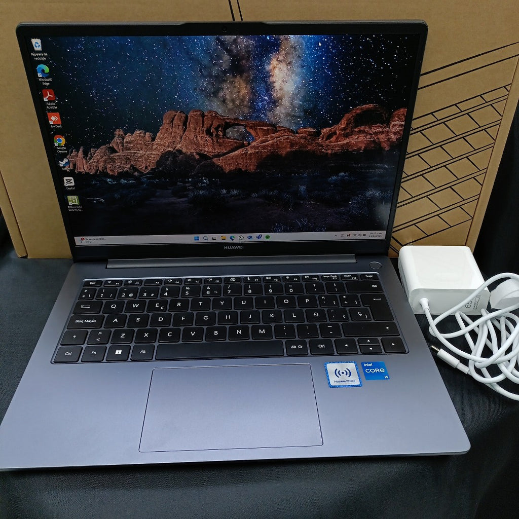 LAPTOP HUAWEI MATEBOOK D14 MDF-X (2024) 512 GB SSD 16 GB RAM (SEMINUEVO)