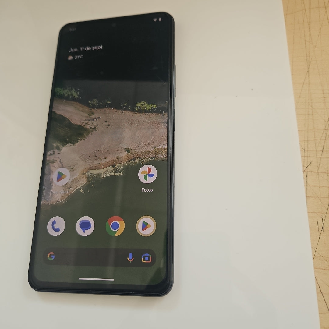 CELULAR XIAOMI POCO F3 M2012K11AG 256 GB 8 GB RAM (SEMINUEVO)