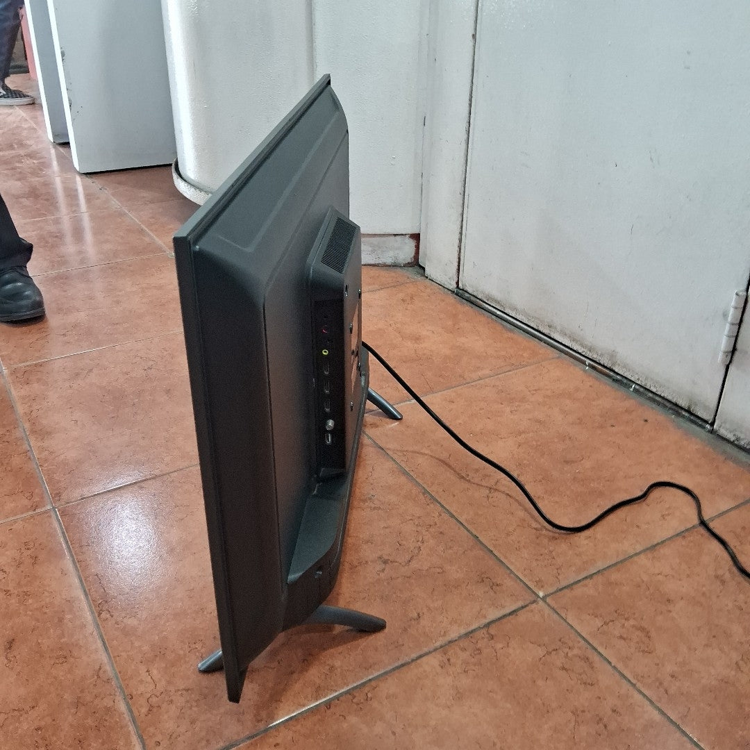 PANTALLA HKPRO HKP32R03 32" LED HD (SEMINUEVO)