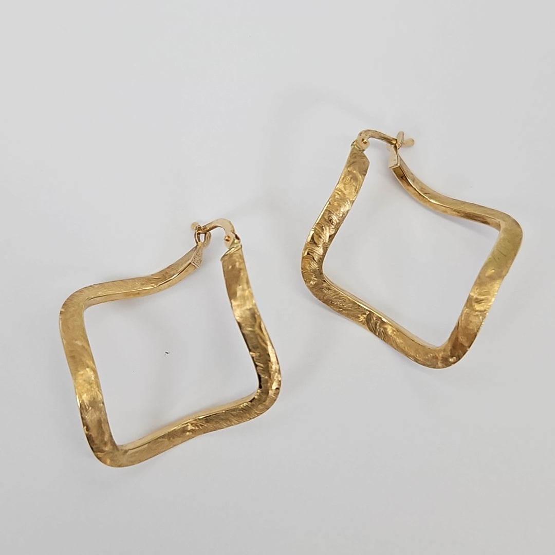 ARRACADAS PAR. ORO. 14 K 2.1 GRMS (SEMINUEVO)