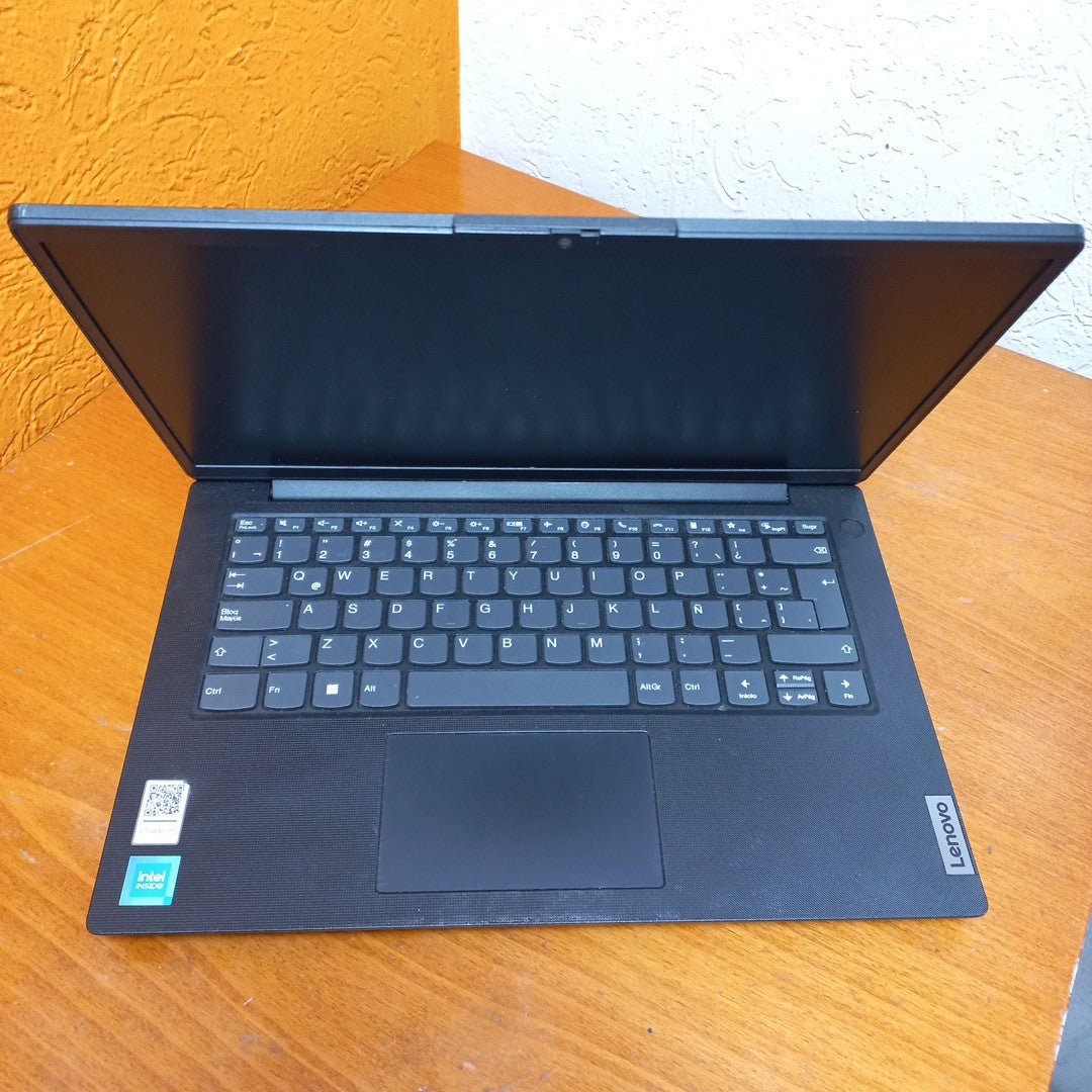 LAPTOP LENOVO V14 G2 IJL (2023) 256 GB SSD 4 GB RAM (SEMINUEVO)