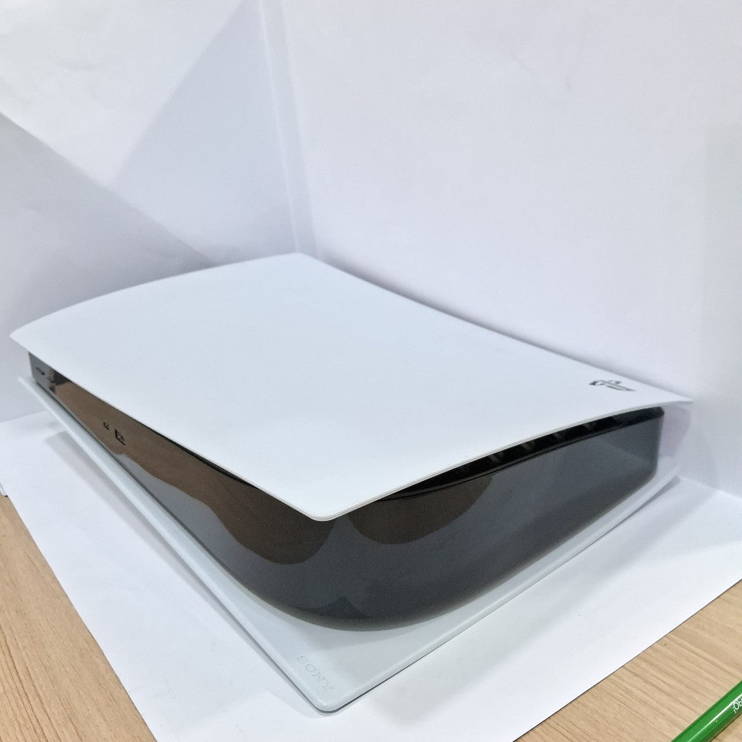 CONSOLA DE VIDEOJUEGO SONY PS5 825 SSD