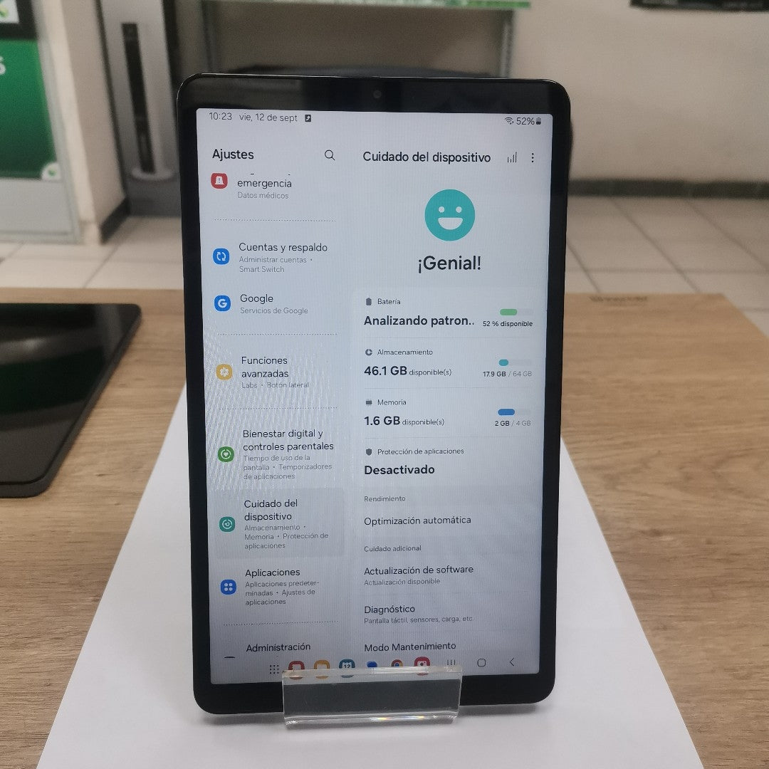 TABLETA SAMSUNG GALAXY TAB A9 SM-X110 (2023) 64 GB 4 GB RAM (SEMINUEVO)