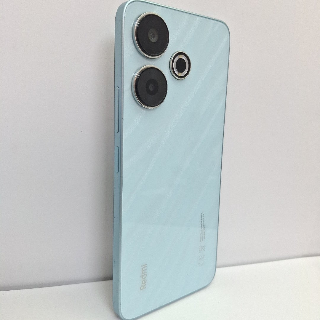 CELULAR XIAOMI REDMI 13 24049RN28L (2024) 256 GB 8 GB RAM (SEMINUEVO)