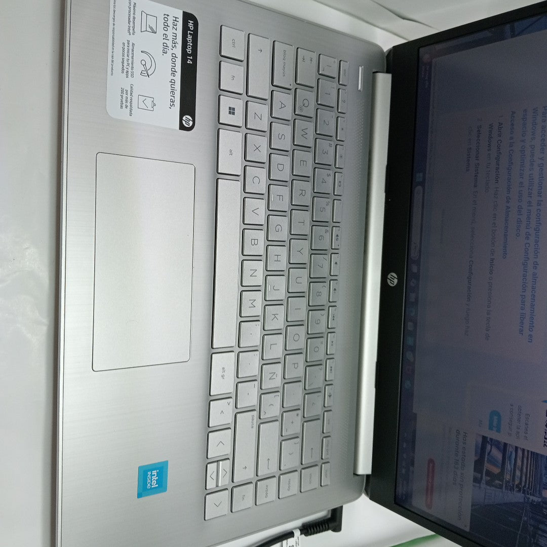 LAPTOP HP 15-FD0045LA (2024) 512 GB SSD 8 GB RAM
