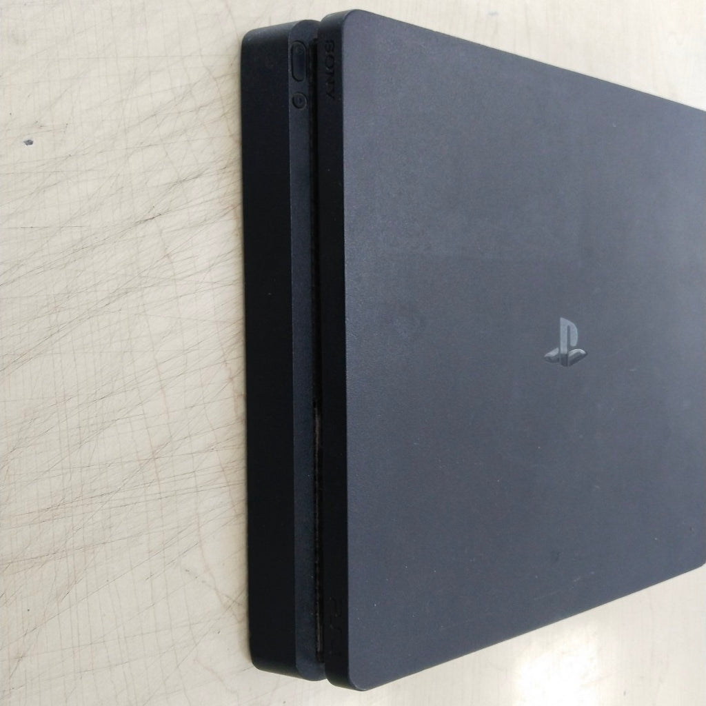 CONSOLA DE VIDEOJUEGO SONY PS4 1 TB (SEMINUEVO)
