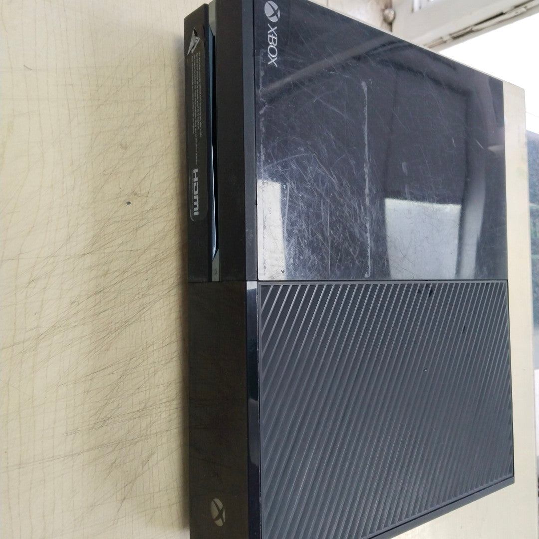 CONSOLA DE VIDEOJUEGO MICROSOFT XBOX ONE 500 GB  (SEMINUEVO)