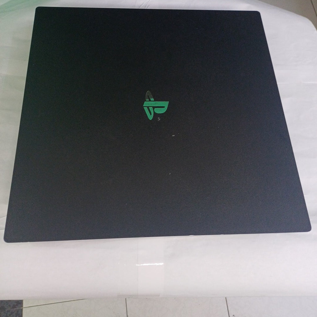 CONSOLA DE VIDEOJUEGO SONY PS4 PRO 1 TB (SEMINUEVO)