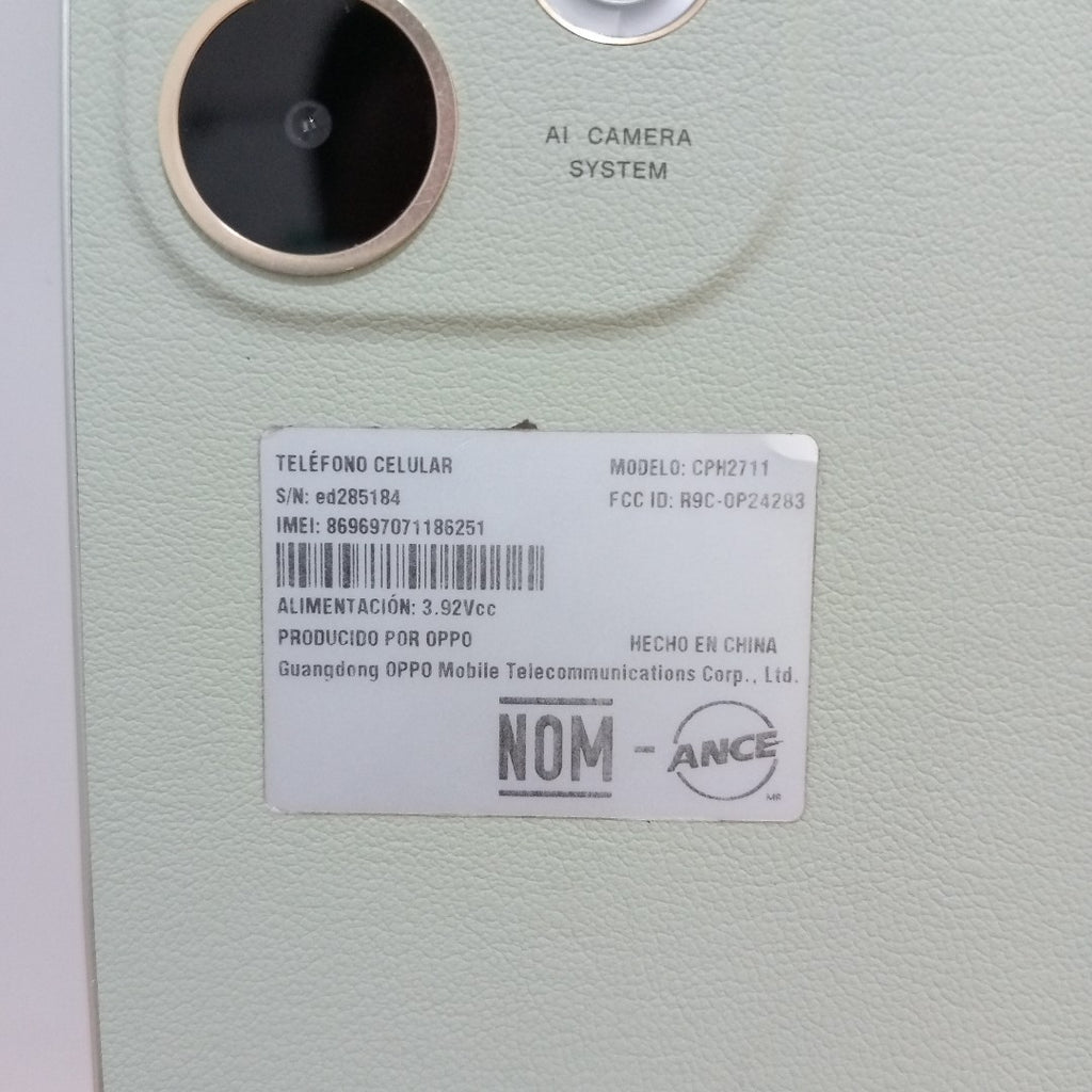 CELULAR OPPO  A5 PRO CPH2711 (2025) 256 GB 8 GB RAM (SEMINUEVO)
