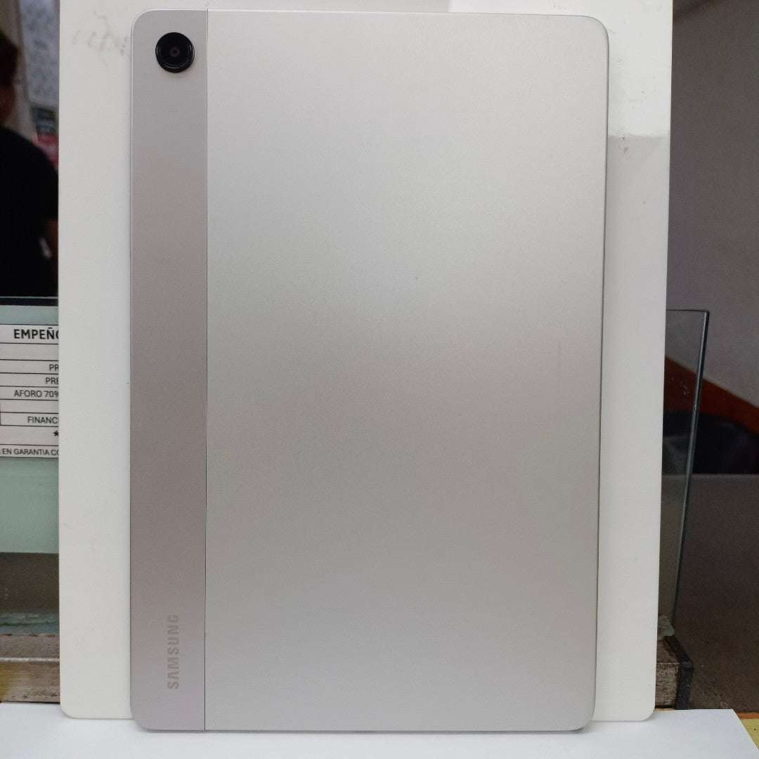 TABLETA SAMSUNG GALAXY TAB A9+ SM-X210 (2023) 128 GB 8 GB RAM (SEMINUEVO)