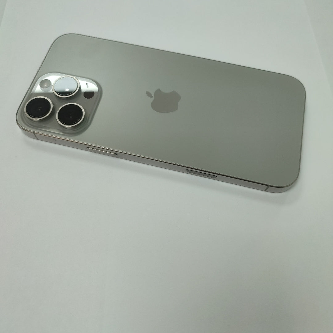 CELULAR APPLE IPHONE 16 PRO MAX A3295 (2024) 256 GB 8 GB RAM