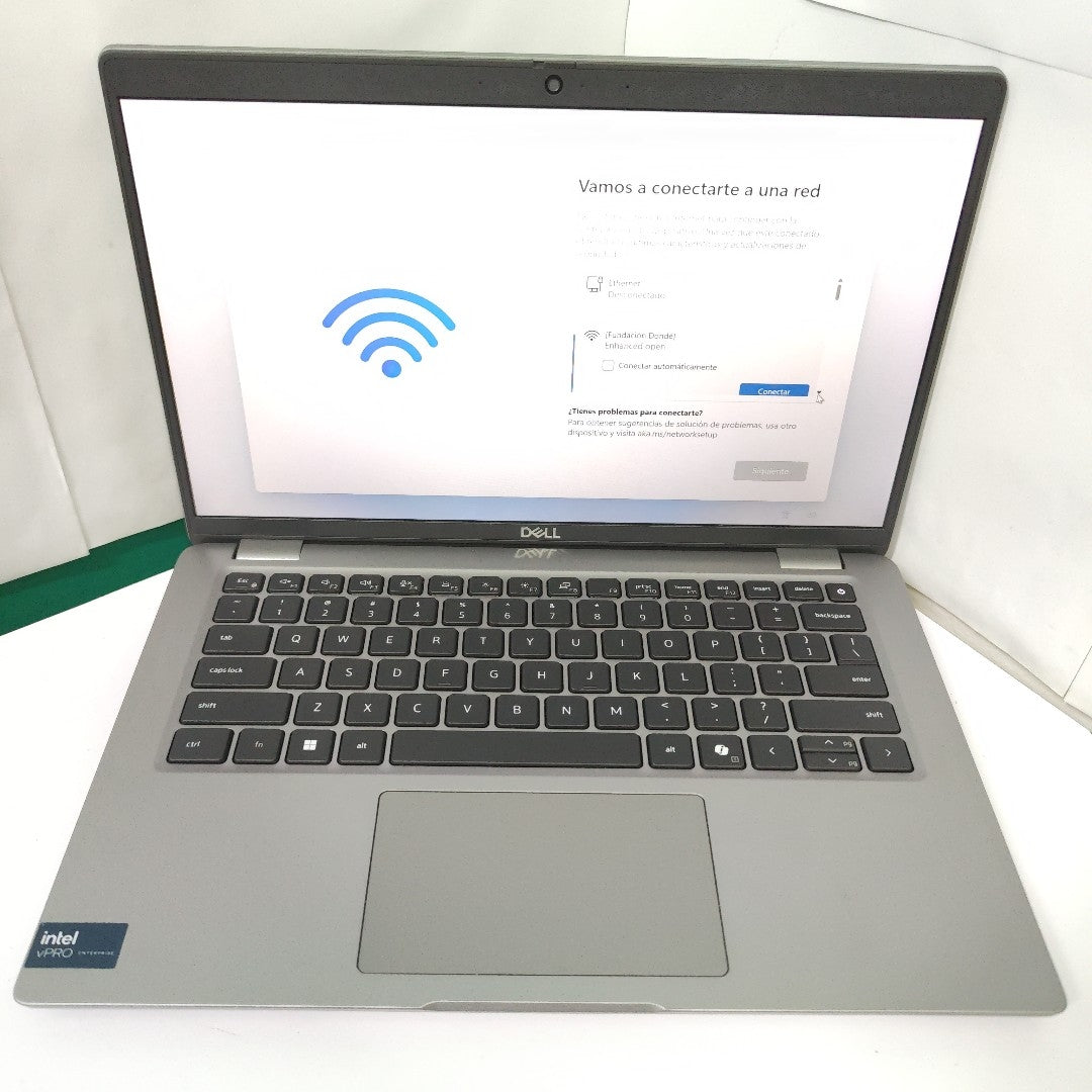 LAPTOP DELL LATITUDE 5450 (2024) 512 GB SSD 16 GB RAM (SEMINUEVO)