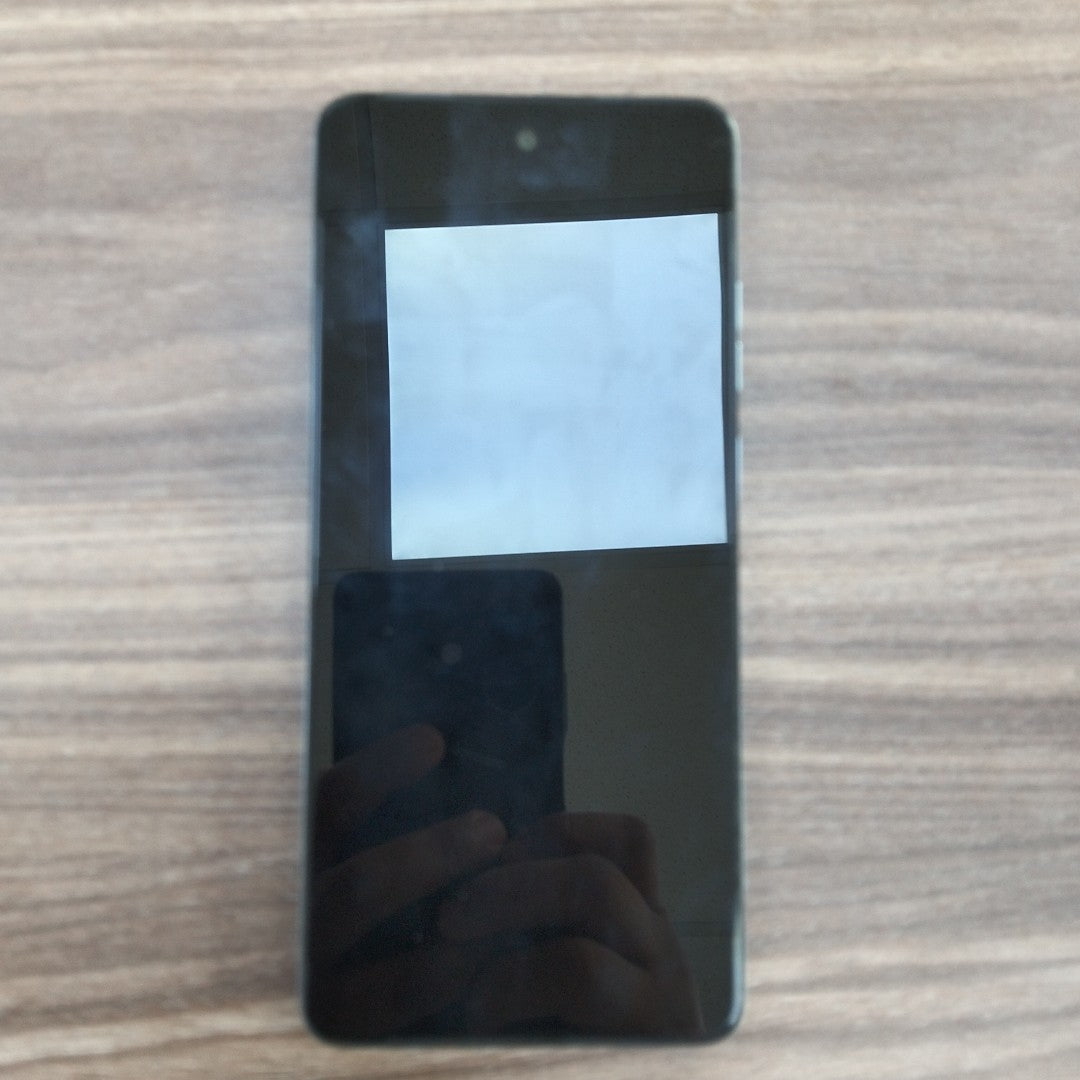 CELULAR MOTOROLA MOTO G24 POWER XT2425-1 (2024) 256 GB 8 GB RAM (SEMINUEVO)
