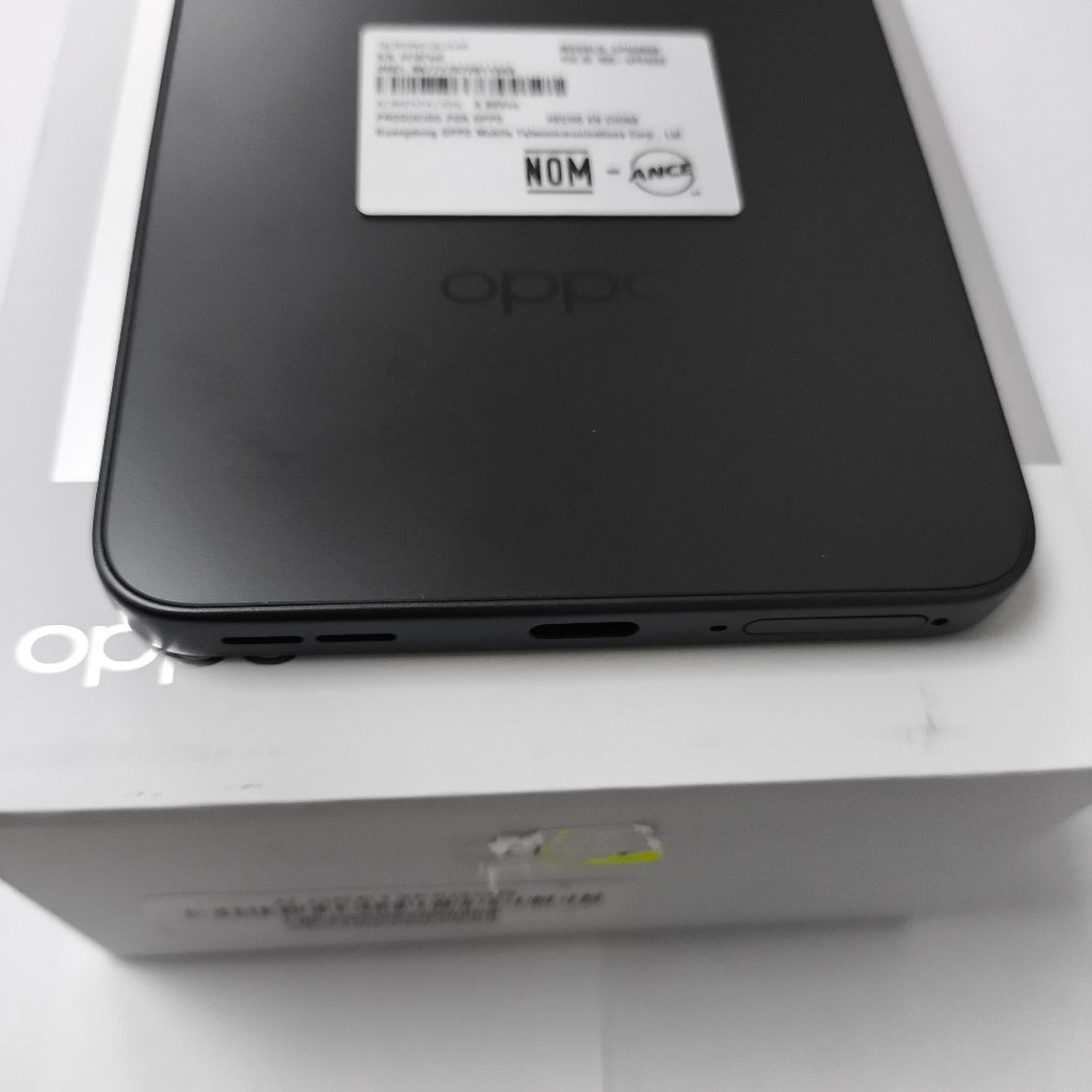 CELULAR OPPO  RENO 13F 5G CPH2699 (2025) 256 GB 12 GB RAM (SEMINUEVO)