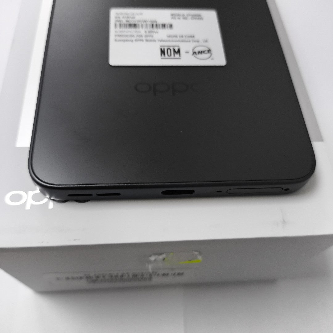 CELULAR OPPO  RENO 13F 5G CPH2699 (2025) 256 GB 12 GB RAM (SEMINUEVO)