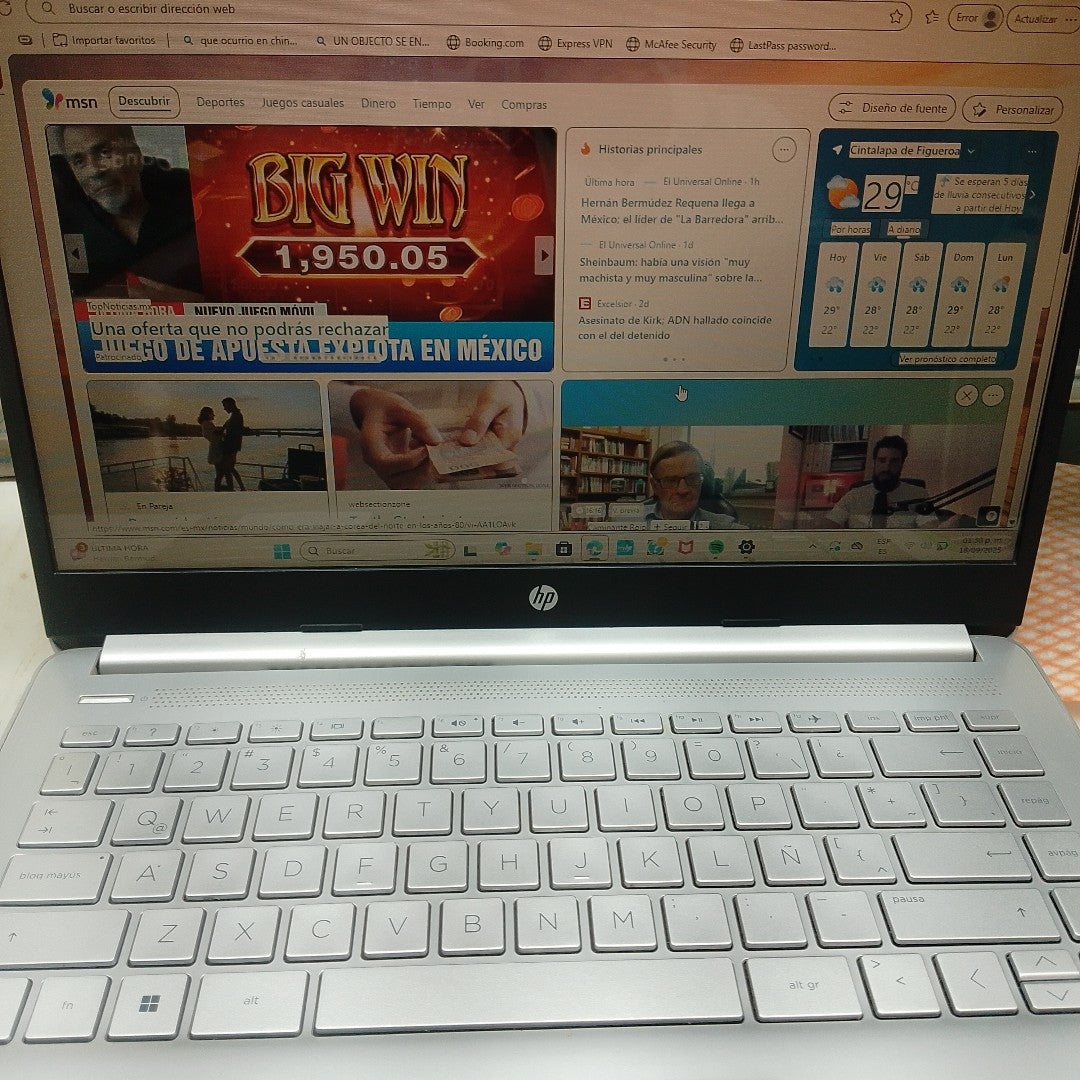 LAPTOP HP 14-DQ2533LA (2023) 512 GB SSD 8 GB RAM (SEMINUEVO)