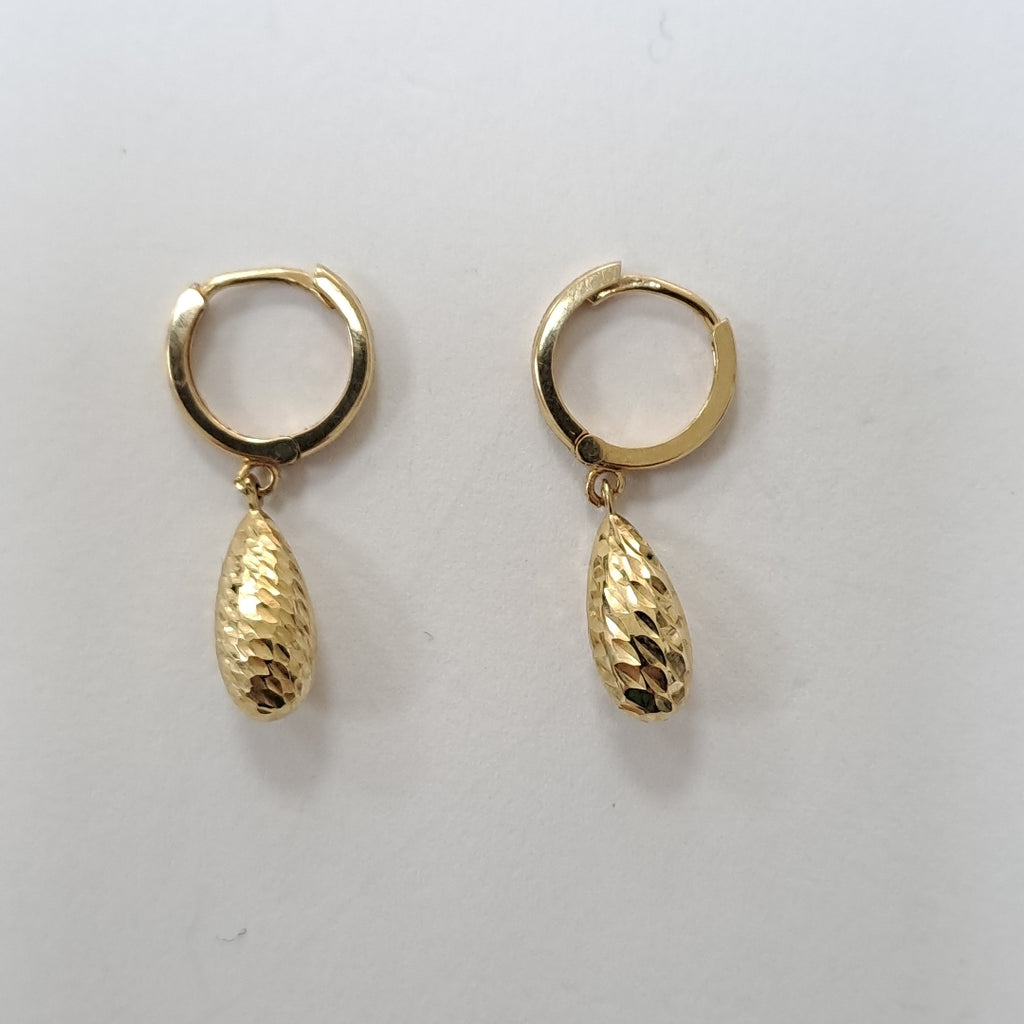 HUGGIES ORO 14K 1.5 (NUEVO)