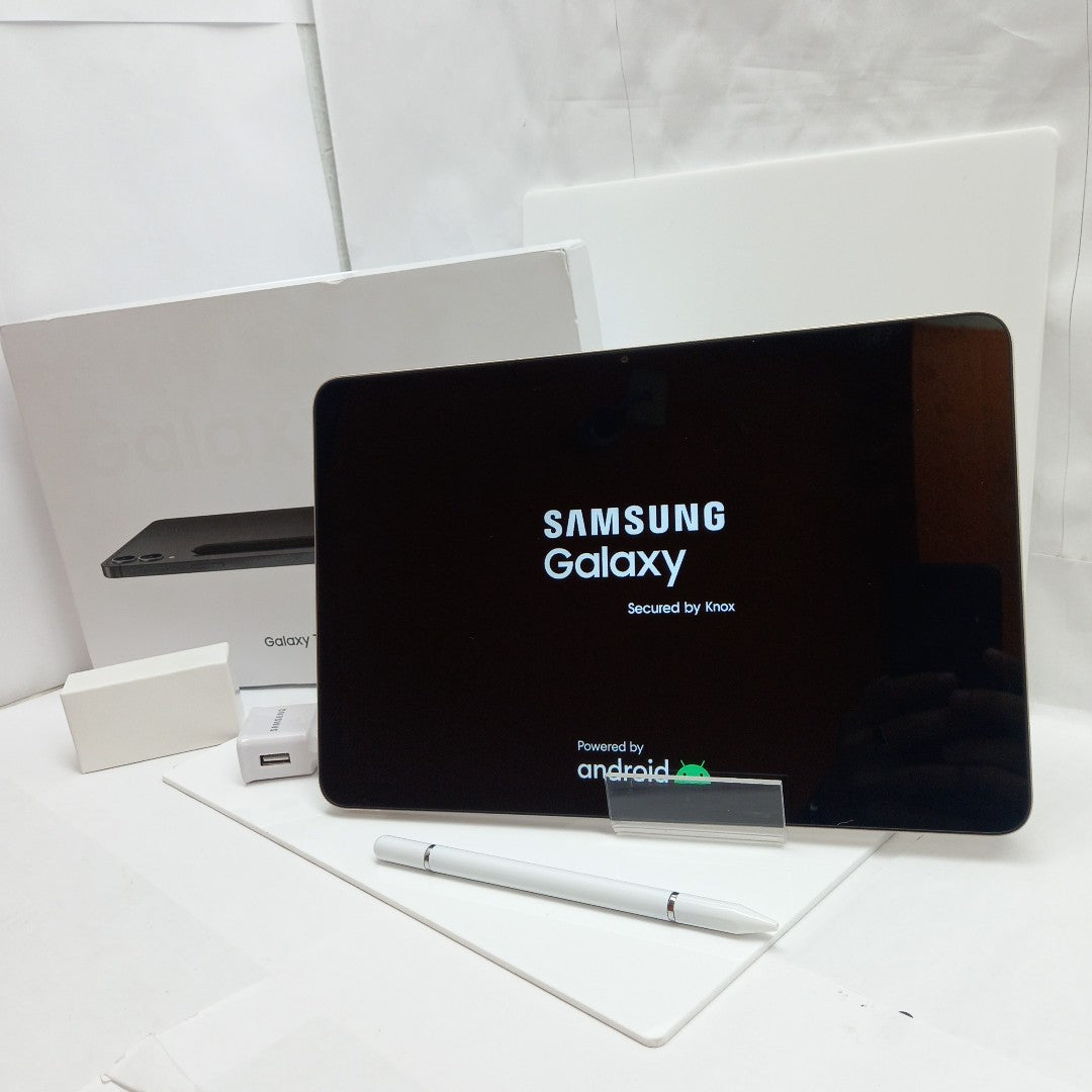 TABLETA SAMSUNG GALAXY TAB S10 ULTRA 5G SM-X926B (2024) 1 TB 16 GB RAM (SEMINUEVO)