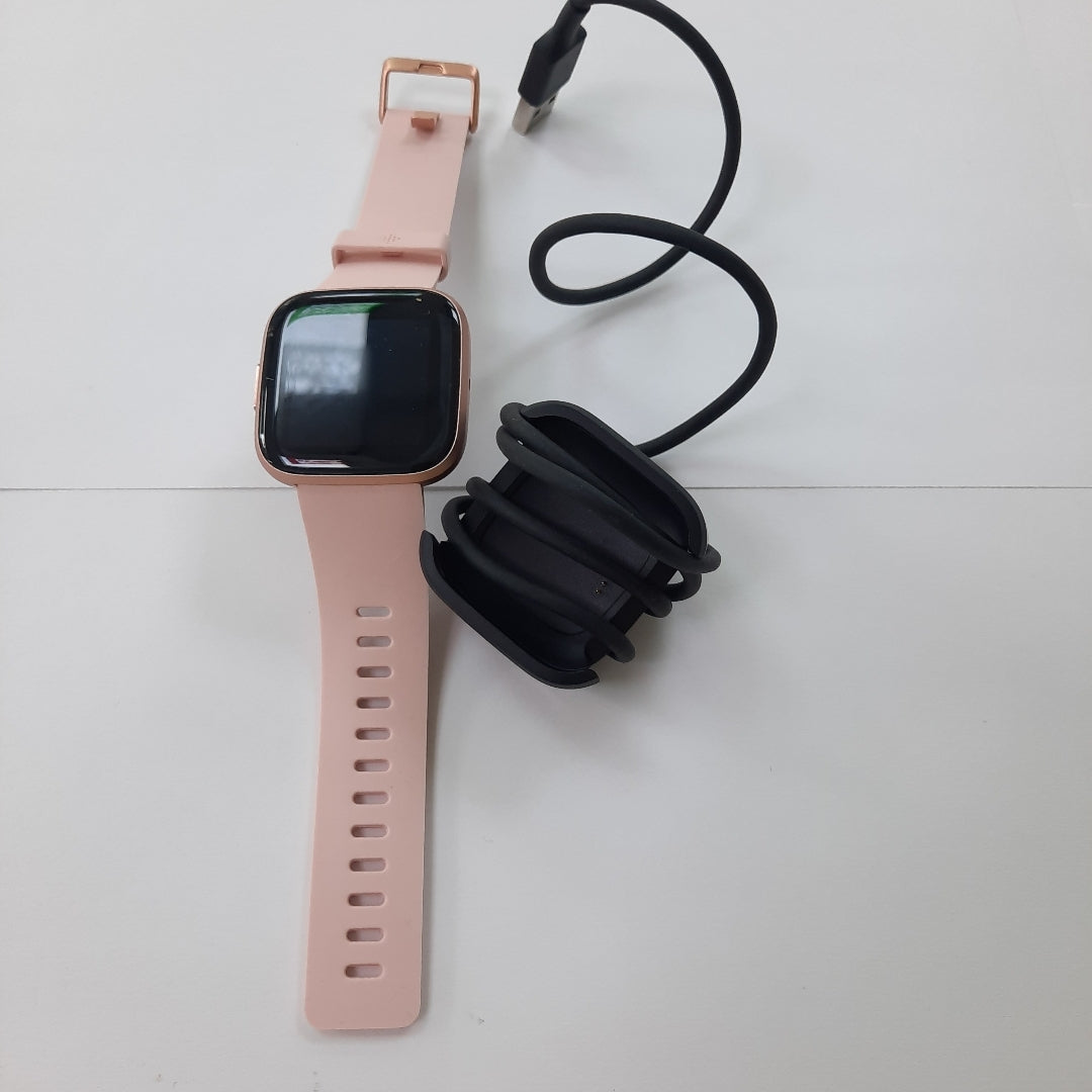 SMARTWATCH FITBIT VERSA 2 FB507 40 MM GPS (SEMINUEVO)
