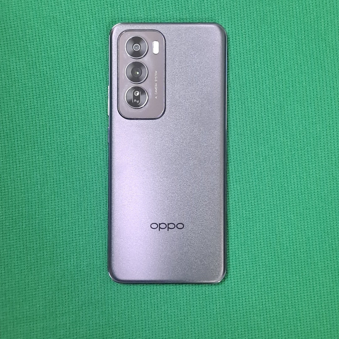 CELULAR OPPO   RENO12 5G CPH2625 (2024) 512 GB 12 GB RAM (SEMINUEVO)