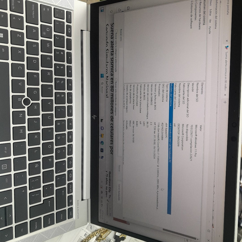 LAPTOP HP ELITEBOOK 840 G8 (2023) 256 GB SSD 16 GB RAM (SEMINUEVO)