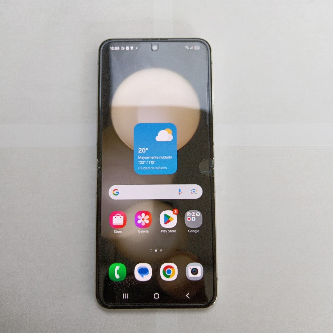 CELULAR SAMSUNG GALAXY Z FLIP 5 SM-F731B (2023) 512 GB 8 GB RAM (SEMINUEVO)