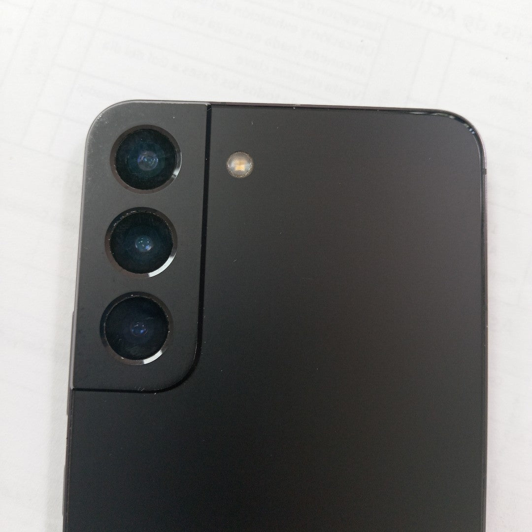 CELULAR SAMSUNG GALAXY S22 SM-S901E 256 GB 8 GB RAM (SEMINUEVO)