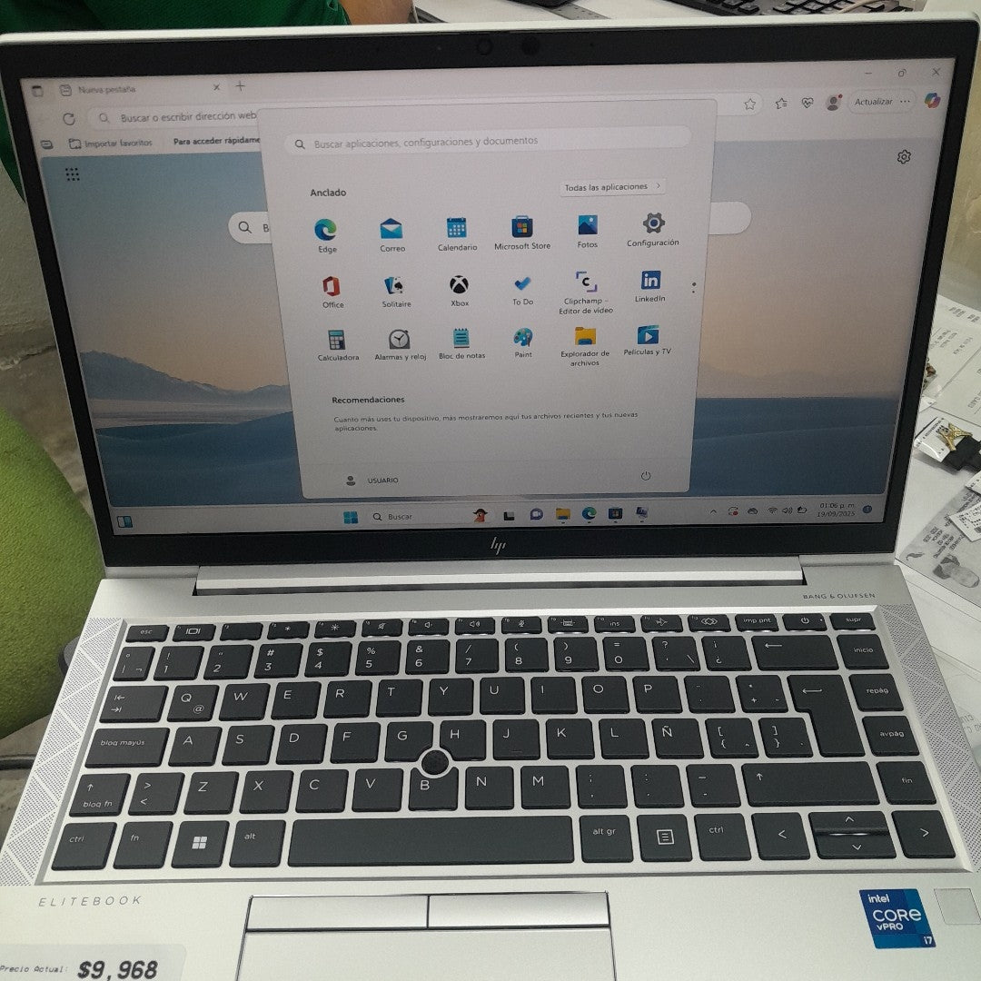 LAPTOP HP ELITEBOOK 840 G8 (2023) 256 GB SSD 16 GB RAM (SEMINUEVO)