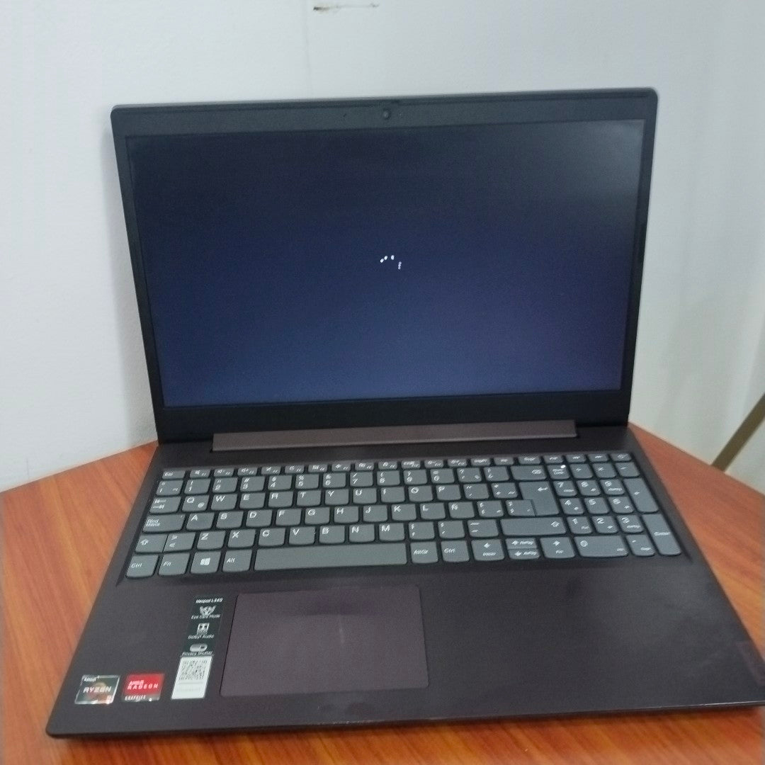 LAPTOP LENOVO IDEAPAD L340-15API (2022) 2 TB 8 GB RAM (SEMINUEVO)