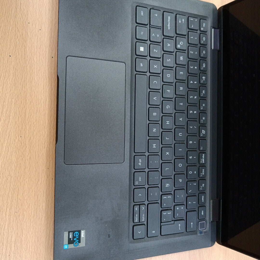 LAPTOP DELL LATITUDE 7420 (2023) 256 GB SSD 16 GB RAM (SEMINUEVO)