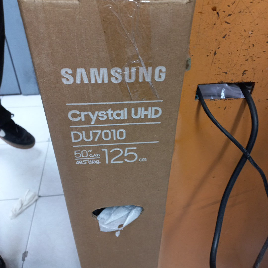 PANTALLA SAMSUNG UN50DU7010F (2024) 50" LED 4K