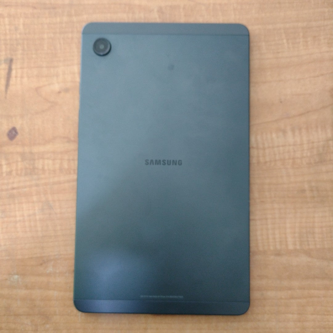 TABLETA SAMSUNG GALAXY TAB A9 SM-X110 (2023) 64 GB 4 GB RAM (SEMINUEVO)