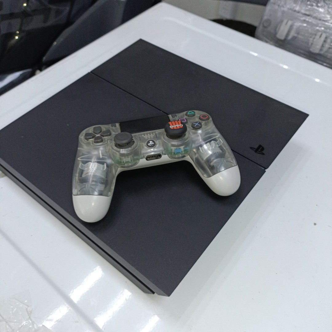 CONSOLA DE VIDEOJUEGO SONY PS4 SLIM 1 TB (SEMINUEVO)