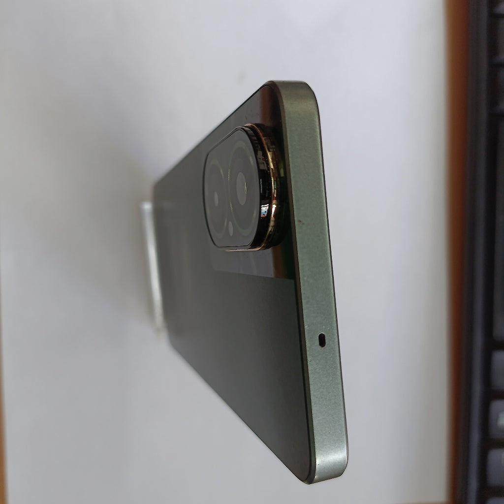 CELULAR REALME C67 RMX3890 (2023) 256 GB 8 GB RAM (SEMINUEVO)