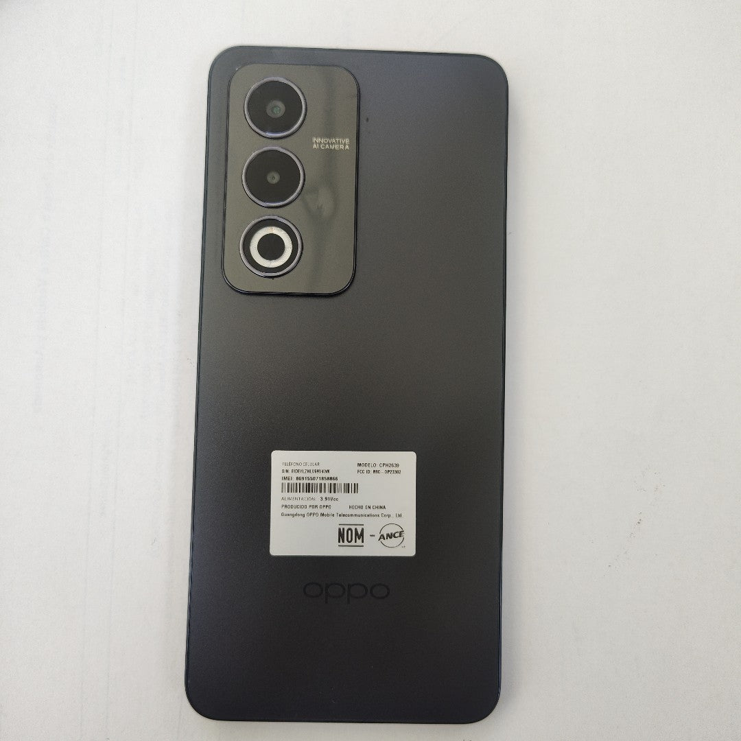 CELULAR OPPO  A80 5G CPH2639 (2024) 256 GB 8 GB RAM (SEMINUEVO)