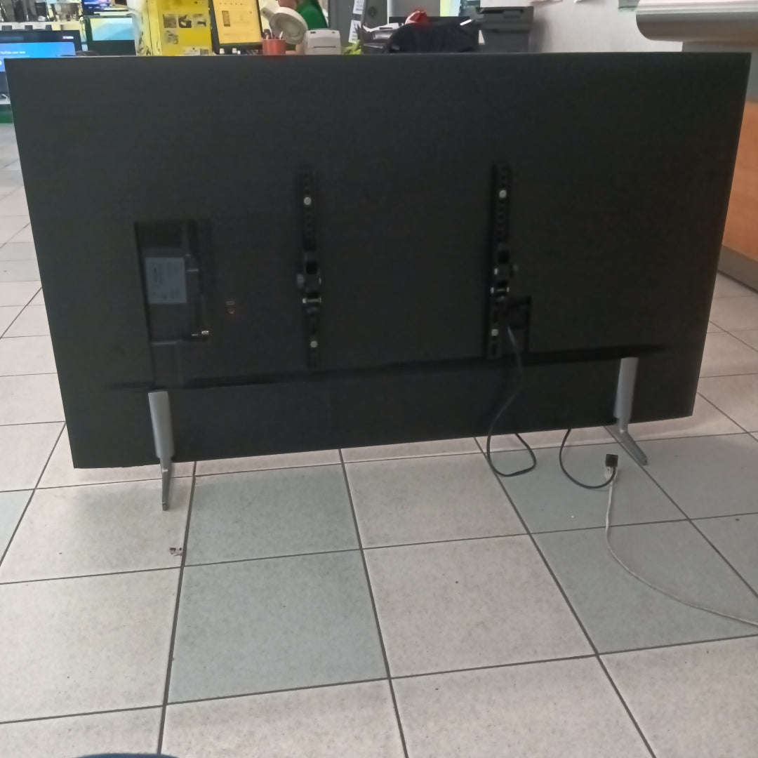 PANTALLA SAMSUNG UN65DU8200F (2024) 65" LED 4K (SEMINUEVO)