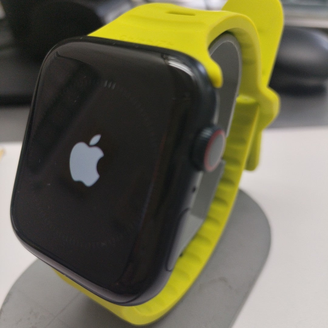 SMARTWATCH APPLE SE 2 ALUMINIO A2727 44 MM GPS + CELULAR (SEMINUEVO)