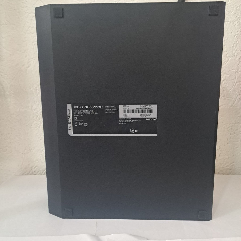 CONSOLA DE VIDEOJUEGO MICROSOFT XBOX ONE + KINECT 500 GB 