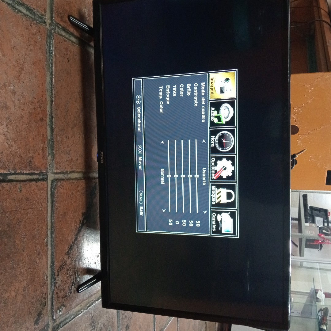 PANTALLA ATVIO ATV-32 32" LED HD (SEMINUEVO)