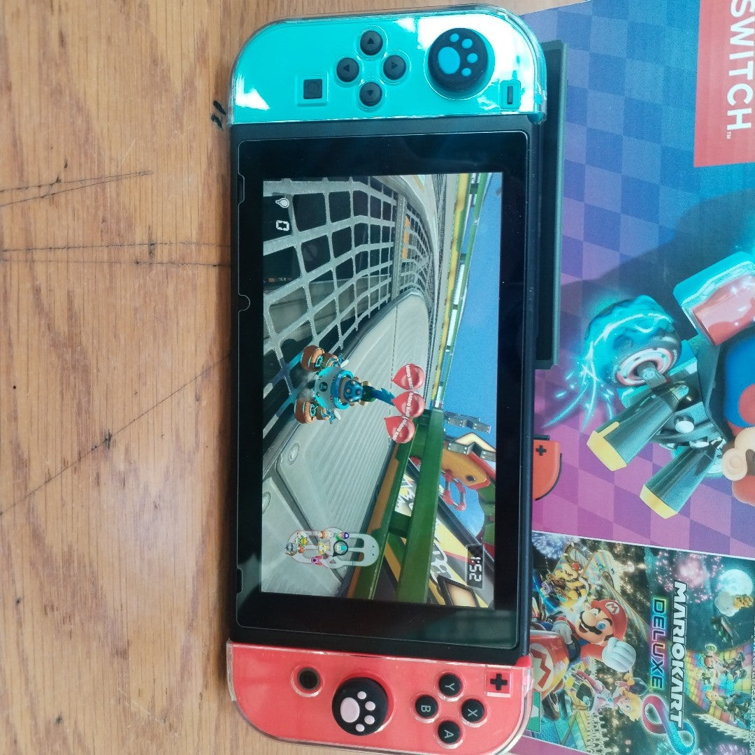 CONSOLA DE VIDEOJUEGO NINTENDO SWITCH 1.1 32 GB (SEMINUEVO)