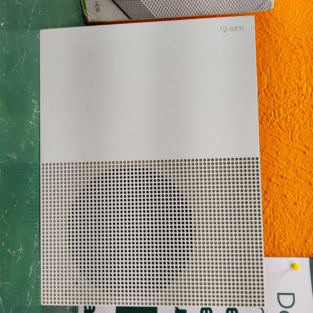 CONSOLA DE VIDEOJUEGO MICROSOFT XBOX ONE S 1 TB