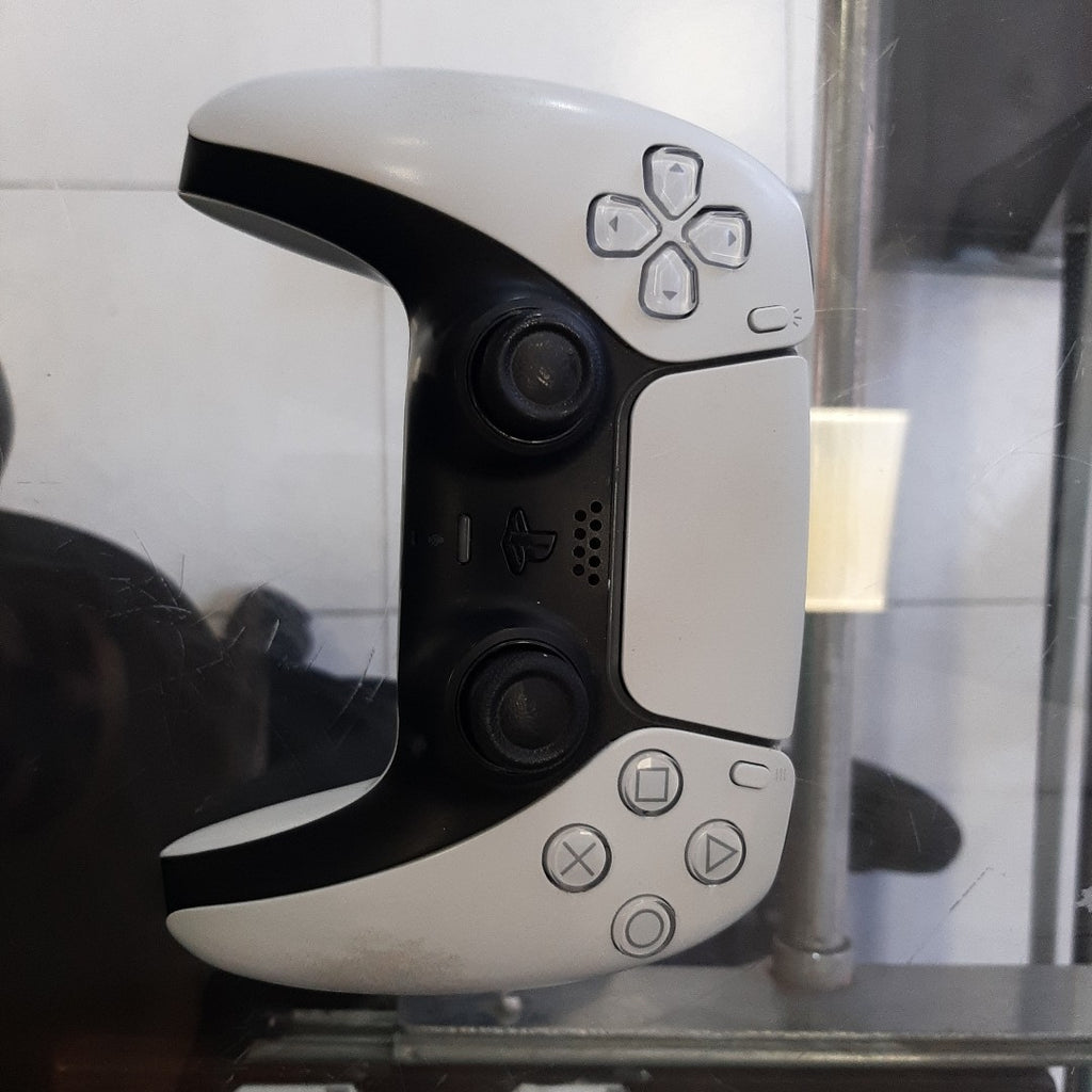 CONSOLA DE VIDEOJUEGO SONY PS5 825 SSD (SEMINUEVO)