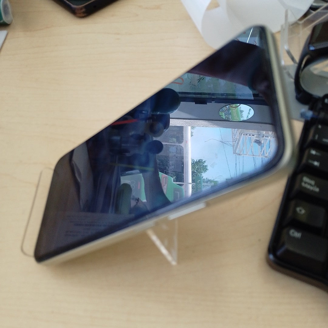 CELULAR OPPO  A38 CPH2579 (2023) 128 GB 4 GB RAM (SEMINUEVO)