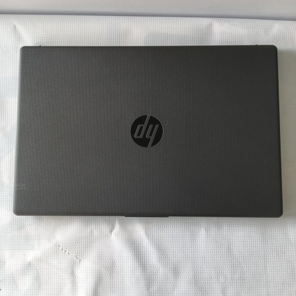 LAPTOP HP 255 G10 (2024) 1 TB SSD 16 GB RAM (SEMINUEVO)