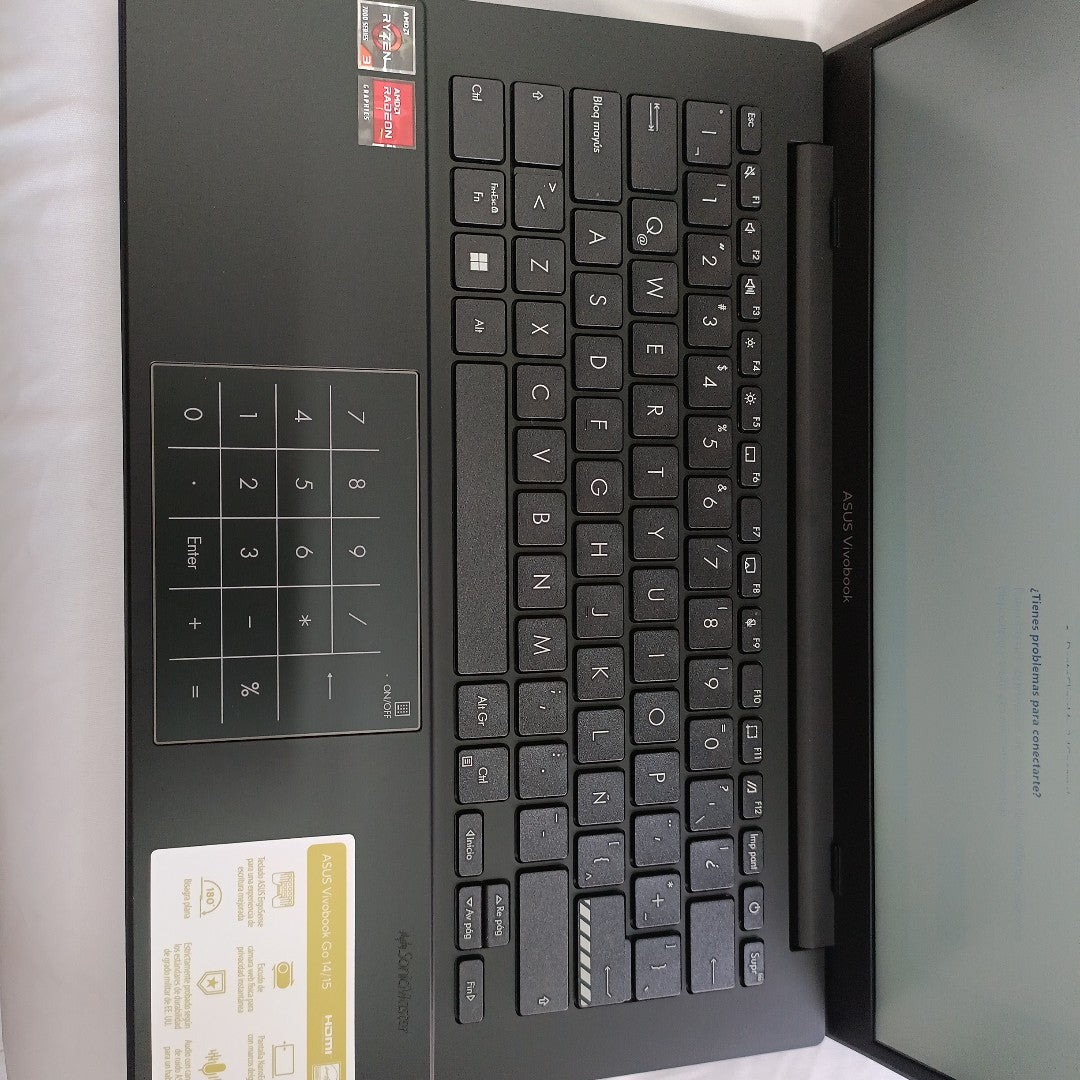 LAPTOP ASUS VIVOBOOK L1404FA-NK286W (2023) 512 GB SSD 8 GB RAM (SEMINUEVO)