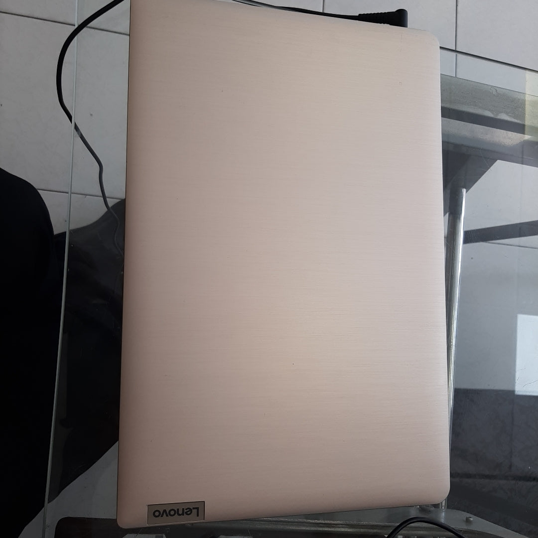 LAPTOP LENOVO IDEAPAD 3 15ALC6 (2023) 512 GB SSD 16 GB RAM (SEMINUEVO)