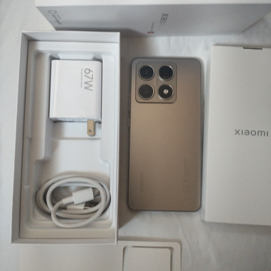 CELULAR XIAOMI 14T 5G 2406APNFAG (2024) 512 GB 12 GB RAM (SEMINUEVO)